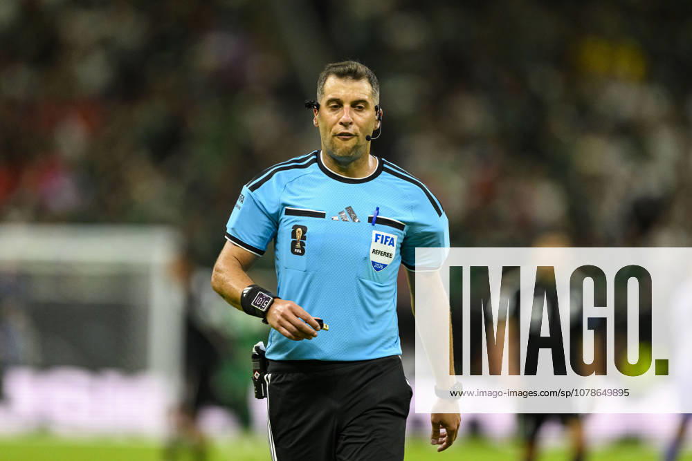 Referee Gustavo Tejera looks on during the FIFA World Cup, WM, Weltmeisterschaft, Fussball 2026 match between Mexico and Korea Republic. Mexico hosted Korea Republic at Guadalajara Stadium on June 18, 2026 in Guadalajara, Mexico Soccer 2026: Mexico 1:0 Korea Republic - FIFA World Cup 2026 - ZUMAf196 20260618_zsp_f196_044