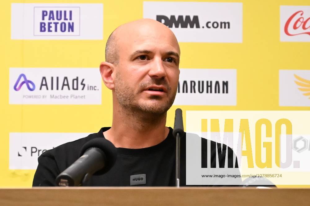 STVV s head coach Frederic De Meyer pictured during a press conference, PK, Pressekonferenz of Belgian first division soccer team Sint-Truiden VV, on Friday 26 June 2026 in Sint-Truiden, in preparation of the upcoming 2026-2027 Belgian first division soccer season. JILLxDELSAUX x179366548x