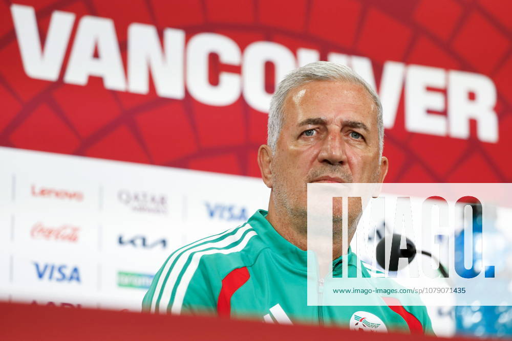 FIFA World Cup, WM, Weltmeisterschaft, Fussball 2026 - Algeria press conference, PK, Pressekonferenz Algeria head coach Vladimir Petkovic speaks during a press conference one day ahead of the FIFA World Cup round of 32 soccer match between Switzerland and Algeria at BC Place stadium in Vancouver, Canada, 01 July 2026. Vancouver Canada