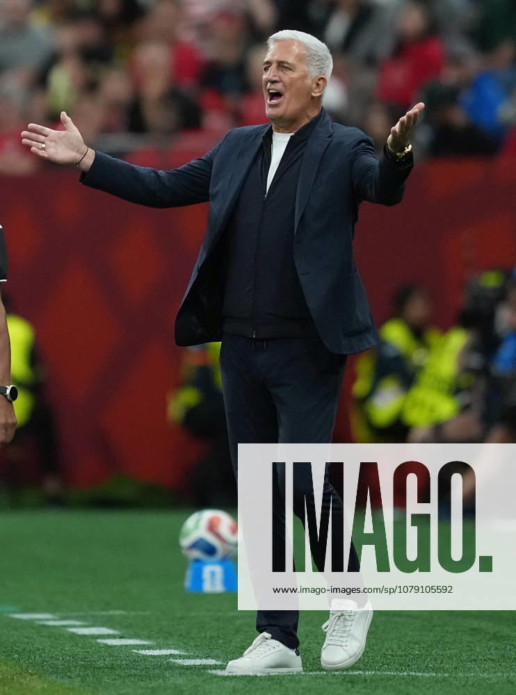 (260703) -- VANCOUVER, July 3, 2026 -- Vladimir Petkovic, head coach of Algeria, reacts during the round of 32 match between Switzerland and Algeria at the 2026 FIFA World Cup, WM, Weltmeisterschaft, Fussball at BC Place Vancouver in Vancouver, Canada, July 2, 2026. ) (SP)CANADA-VANCOUVER-FOOTBALL-FIFA WORLD CUP-ROUND OF 32-SUI VS ALG MengxYongmin