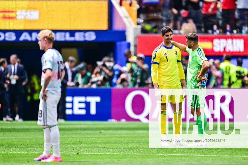 Belgium s goalkeeper Thibaut Courtois and Spain s Unai Simon pictured after a soccer game between Spain and Belgian national team, Nationalteam Red Devils, on Friday 10 July 2026 in Los Angeles, USA, in the 1 4 finals of the FIFA World Cup, WM, Weltmeisterschaft, Fussball 2026. DIRKxWAEM x180907430x
