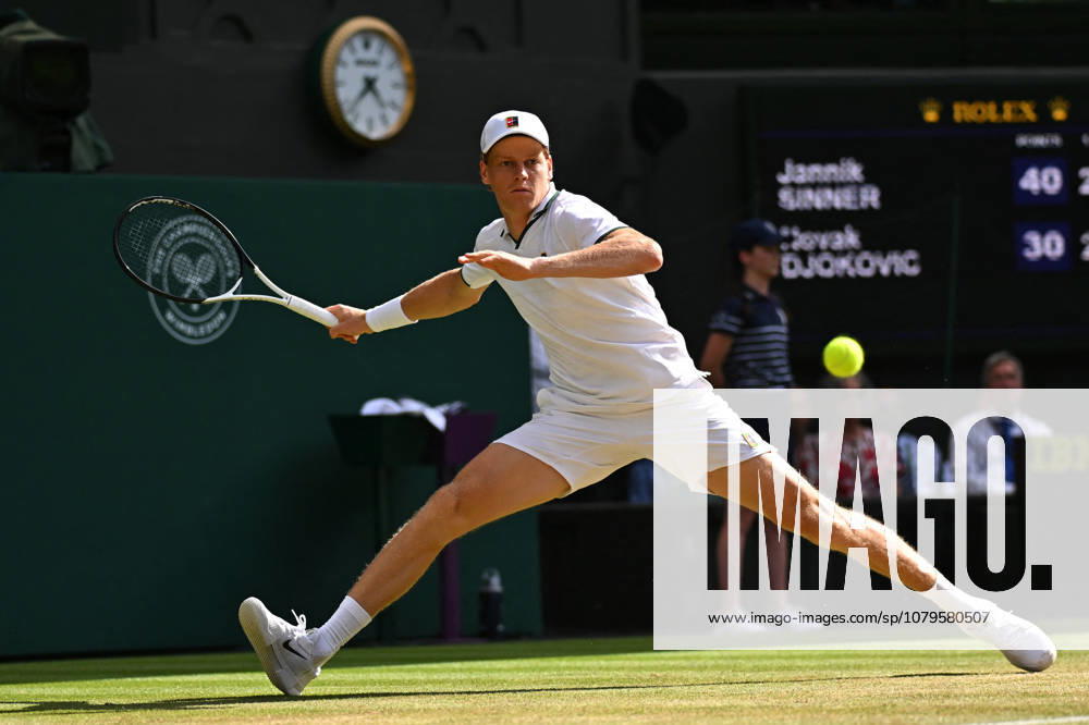 2026 Wimbledon - Semi-Final - Jannik Sinner Jannik Sinner (ITA) during his first rsemi final match at the 2026 Wimbledon Championships at the AELTC in London, Great Britain, on July 10, 2026. Photo by Corinne Dubreuil ABACAPRESS.COM LONDON United Kingdom