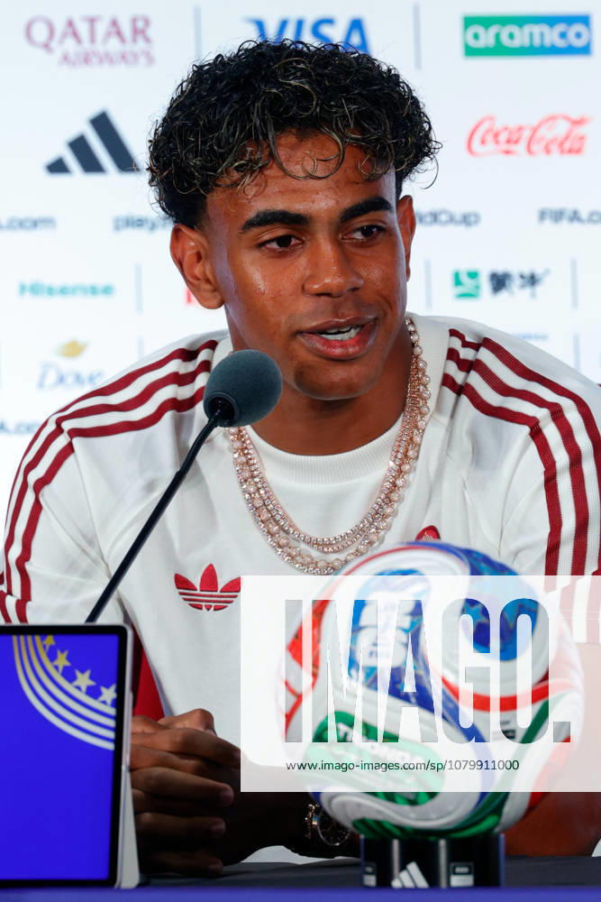 Spain forward LAMINE YAMAL (19) speaks to members of the media during a press conference, PK, Pressekonferenz at Dallas Stadium ahead of their semifinal match against France at the 2026 FIFA World Cup, WM, Weltmeisterschaft, Fussball Arlington USA - ZUMAa325 20260713_zsa_a325_034