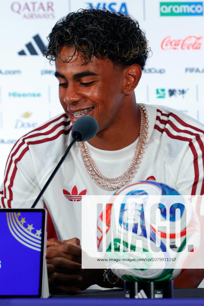 Spain forward LAMINE YAMAL (19) speaks to members of the media during a press conference, PK, Pressekonferenz at Dallas Stadium ahead of their semifinal match against France at the 2026 FIFA World Cup, WM, Weltmeisterschaft, Fussball Arlington USA - ZUMAa325 20260713_zsa_a325_042