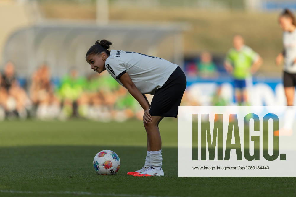 Fußball I Frauen I Testspiel I FC Schalke 04 - Borussia Mönchengladbach I 16.07.2026 Alina Abdii (11, Borussia Mönchengladbach) Gelsenkirchen Am Parkstadion Nordrhein-Westfalen Deutschland