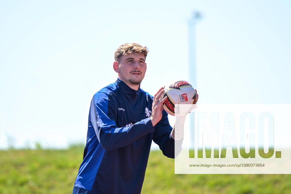 Bad Wörishofen, Deutschland. 2. Bundesliga: Der SV Darmstadt 98 absolviert das Abschlusstraining im Sommertrainingslager vor dem Testspiel. Matej Maglica (SV Darmstadt 98)