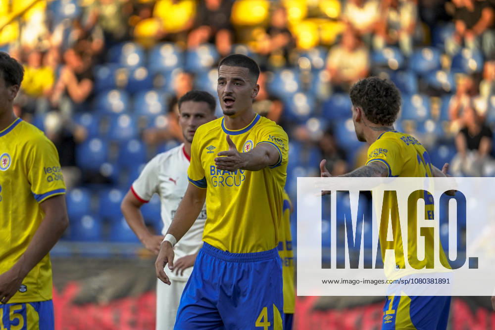 Deutschland: Fussball Testspiel Vereine 2026 2027, Freundschaftsspiel Eintracht Braunschweig vs Southampton FC Eintracht-Stadion (Braunschweig): Andi Hoti (Eintracht Braunschweig, 4) Braunschweig