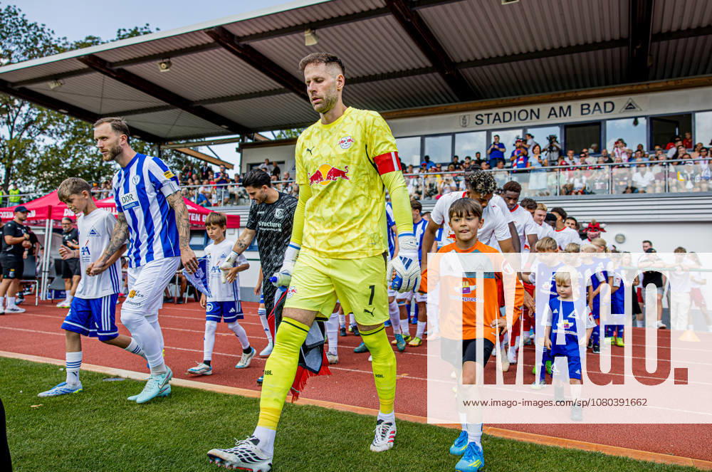 Leipzigs Torwart Torhueter Peter Gulacsi. Testspiel RB Leipzig - VSG Altglienicke. 18. Juli 2026: Markranstaedt, Stadion am Bad. Testspiel RB Leipzig - VSG Altglienicke