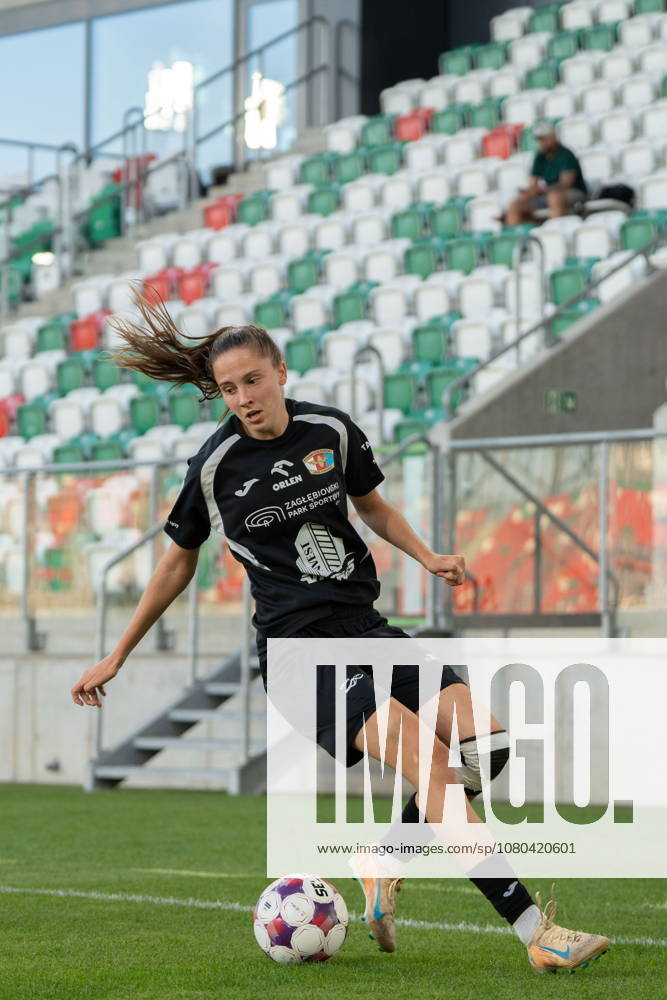 SOSNOWIEC 25.07.2026 MECZ I RUNDA KWALIFIKACJI LIGA MISTRZOW SEZON 2026 27 CZARNI SOSNOWIEC - ATHLONE TOWN -- UEFA WOMEN S CHAMPIONS LEAGUE QUALIFYING FIRST ROUND MATCH CZARNI SOSNOWIEC - ATHLONE TOWN PATRYCJA SARAPATA FOT. MATEUSZ WIEWIORKA 400mm.pl NEWSPIX.PL --- newspix.pl