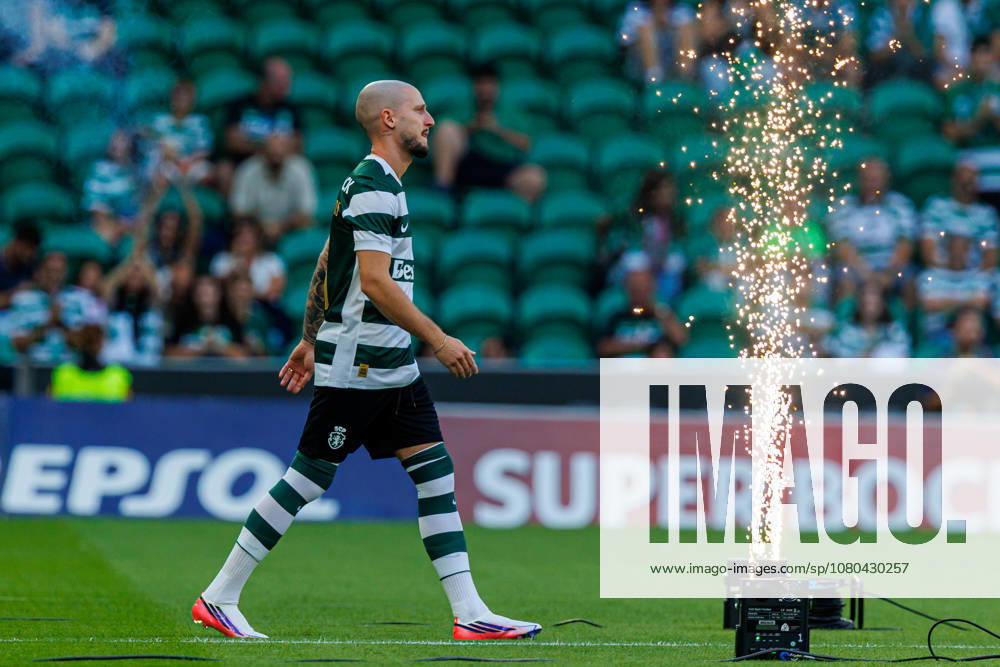 Nuno Santos seen during Club Friendly Games between teams of Sporting CP and AS Monaco Estadio Jose Alvalade (Luis Loureiro Ball Raw Images PT) Lisboa Estadio Jose Alvalade Portugal