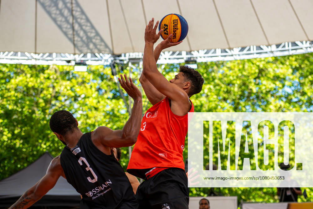 Der Stamm Aachen (orange) gegen Sparkasse Bochum (schwarz) - Spiel um Platz 3 Männer - 3x3 Basketball - Die Finals 2026 (25.07.2026, Neues Rathaus (Hannover, GER),
