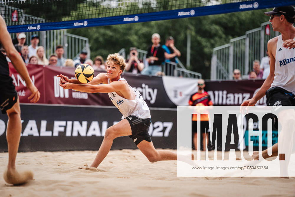 Beachvolleyball Männer Allianz German Beach Club Finals Die Finals 2026 Hannover Finale Eintracht Spontent (Düsseldorf) vs. Hauptstadt Beacher (Berlin) 26.07.2026 Tamo Wüst Hannover Opernplatz Niedersachsen Deutschland