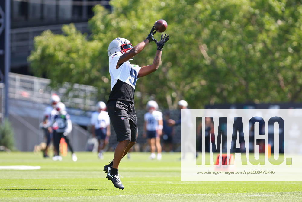 Foxborough, MA, USA; New England Patriots wide receiver Kayshon Boutte (9) makes a catch during Patriots training camp at Gillette Stadium. CSM NFL, American Football Herren, USA 2026: Patriots Training Camp JUL 26 - ZUMAc04_ 20260726_zma_c04_183