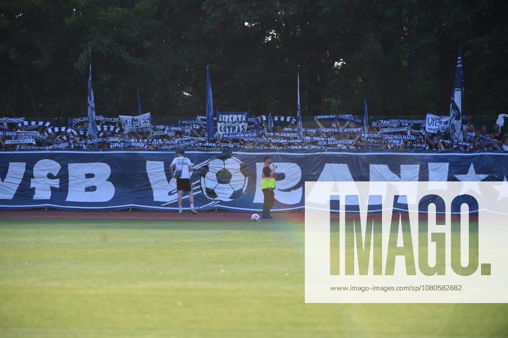 GER, Fussball, Regionalliga Nord, 1.Spieltag, Saison 2026 2027, Bremen, Platz 11, SV Werder Bremen II U23 vs VfB Oldenburg, VfB Oldenburg Fan-Block Bremen Platz 11 Bremen Deutschland