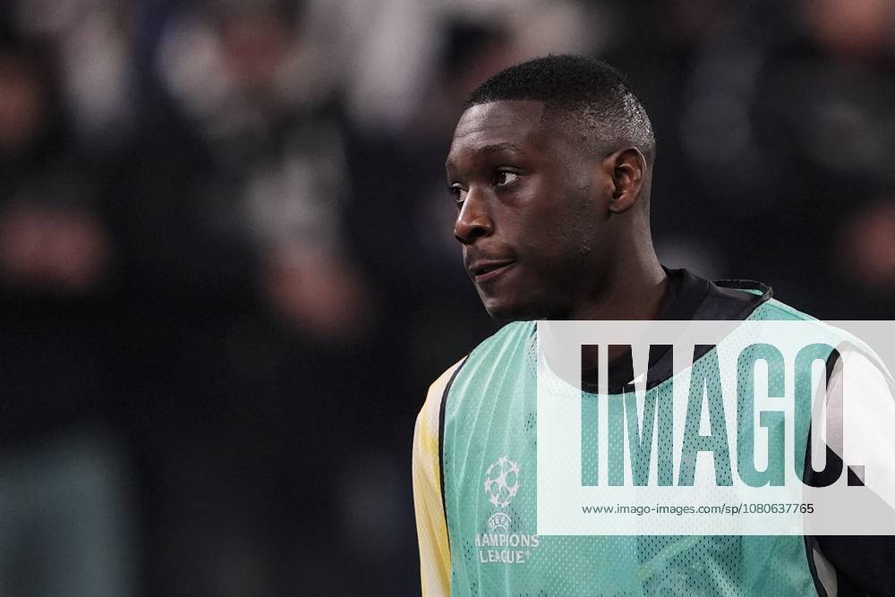 Juventus& x2019; Kolo Muani Randal during the warm up before the Uefa Champions League soccer match between Juventus Fc and PSV Eindhoven at the Juventus stadium in Turin, Playoff - north west Italy - February 11, 2025. - Soccer .