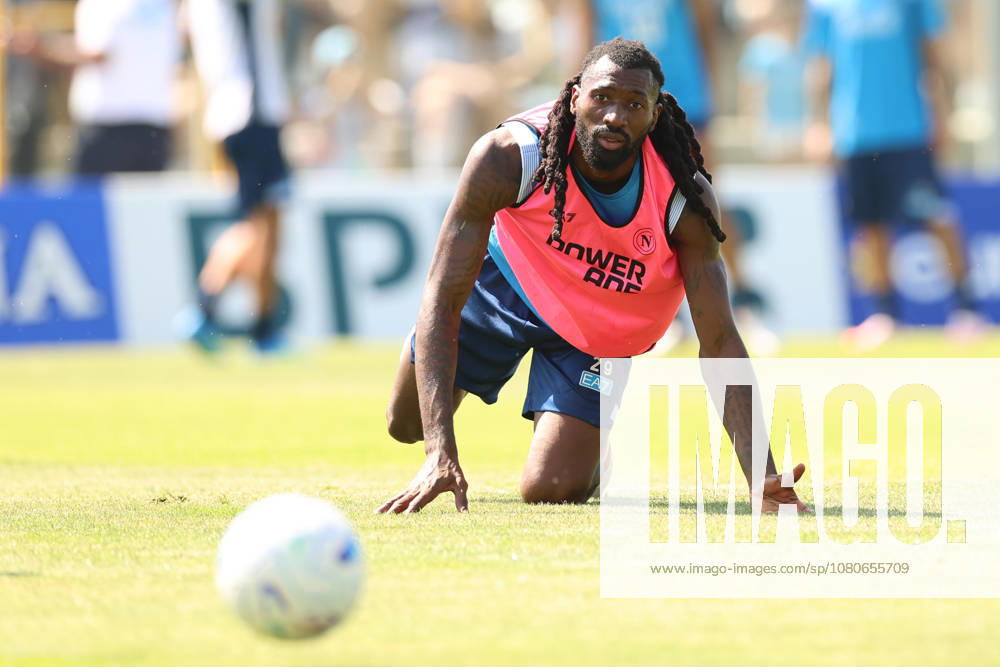 SSC Napoli Training Session Frank Zambo Anguissa of Napoli during a training session on the first day of the preseason camp of SSC Napoli at Stadio Patini in Castel di Sangro, Italy, on August 2, 2025. Castel di Sangro Italy