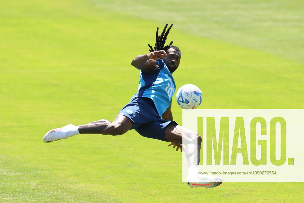 SSC Napoli Training Session Frank Zambo Anguissa of Napoli during a training session on the first day of the preseason camp of SSC Napoli at Stadio Patini in Castel di Sangro, Italy, on August 3, 2025. Castel di Sangro Abruzzo Italy