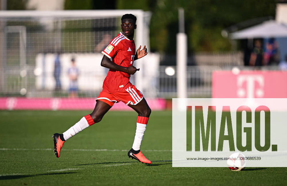 12Fussball 1. Bundesliga 2026 2027 Testspiel FC Rottach-Egern - FC Bayern Muenchen 30.07.2026 Bara Sapoko Ndiaye (FC Bayern Muenchen)