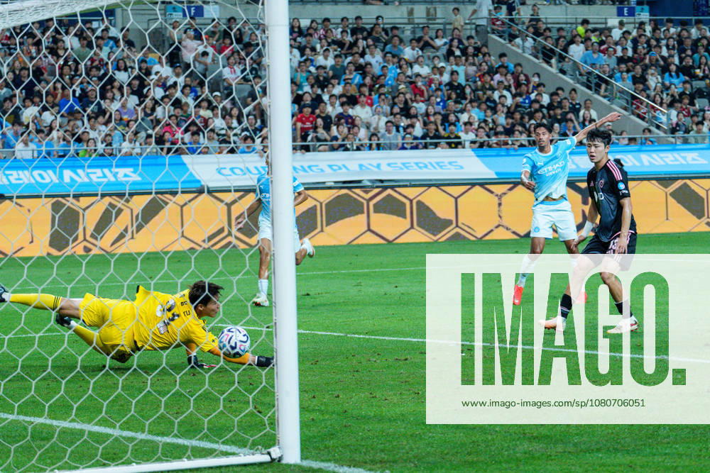 2026 2026 Coupang Play Series football match ( Team K League vs Manchester City FC - 2026 08 05 ) SEOUL, SOUTH KOREA, AUGUST 05: Vitor Reis of Manchester City scores his team s goal during the 2026 Coupang Play Series football match match between Team K League and Manchester City FC at the Seoul World Cup Stadium in Seoul, South Korea, on August 05, 2026. Seoul Seoul World Cup Stadium South Korea 8283_287505