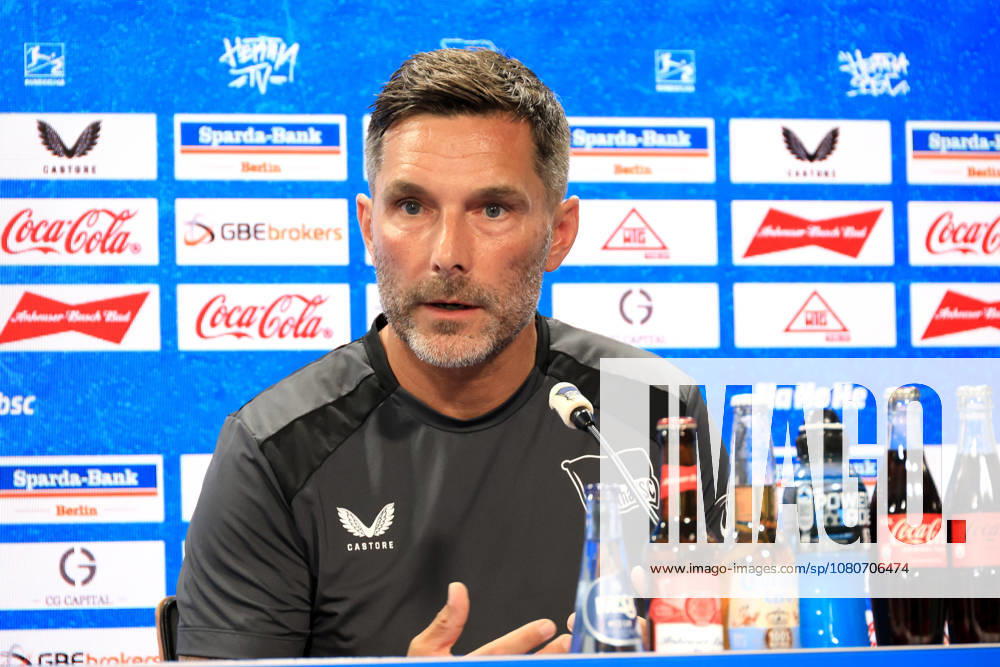 DEU GER, Fussball , 2.Fussballbundesliga, Saison 2026 2027), Sportforum, Hertha BSC, Pressekonferenz Cheftrainer Stefan Leitl (Hertha BSC Berlin) 2. Liga: DFB DFL regulations prohibit any use of photographs as image sequences and or quasi-video) Berlin Sportforum Berlin Deutschland