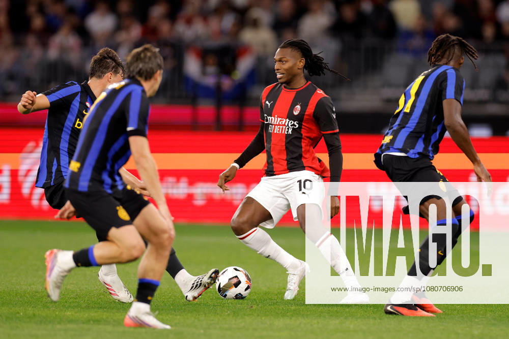 SOCCER AC MILAN INTER, Rafael Leao of AC Milan in action during the AC Milan vs Inter Milan soccer exhibition match at Optus Stadium in Perth, Wednesday, August 5, 2026. ( NO ARCHIVING PERTH WESTERN AUSTRALIA AUSTRALIA