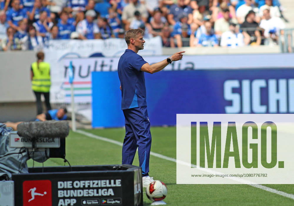 Oliver Kirch (Arminia Bielefeld, Cheftrainer) GER, SC Karlsruhe - DSC Arminia Bielefeld Fussball 1.Spieltag Spielzeit 2026 2027 2.Bundesliga 08.08.2026 . GER SC Karlsruhe - DSC Arminia Bielefeld Fussball 1.Spieltag Spielzeit 2026 2027 08.08.2026