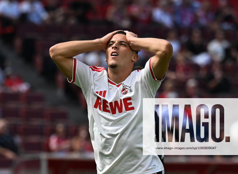 Fussball 1.Bundesliga, 1.FC Koeln Testspiel im Rhein Energie Stadion in Köln . 1.FC Köln gegen Real Sociedad San Sebastian. Said El Mala ( 1.FC Köln ) . Köln Cologne