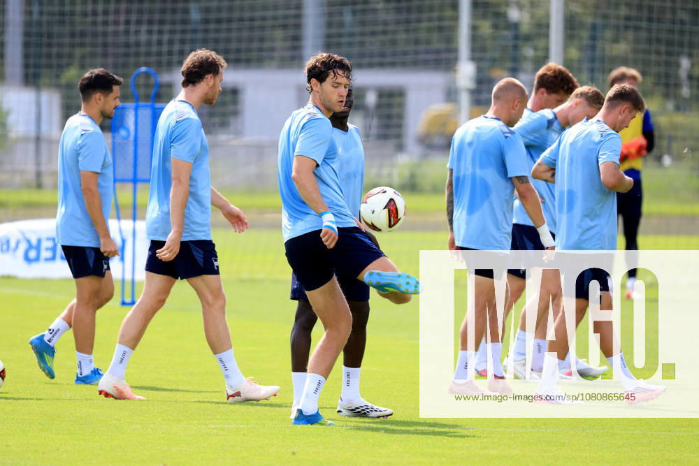 DEU GER, Fussball , 2.Fussballbundesliga, Saison 2026 2027), Sportforum, Hertha BSC, Training Linus Gechter (Hertha BSC Berlin 44), Hertha-Spielerkreis 2. Liga: DFB DFL regulations prohibit any use of photographs as image sequences and or quasi-video) Berlin Sportforum Berlin Deutschland