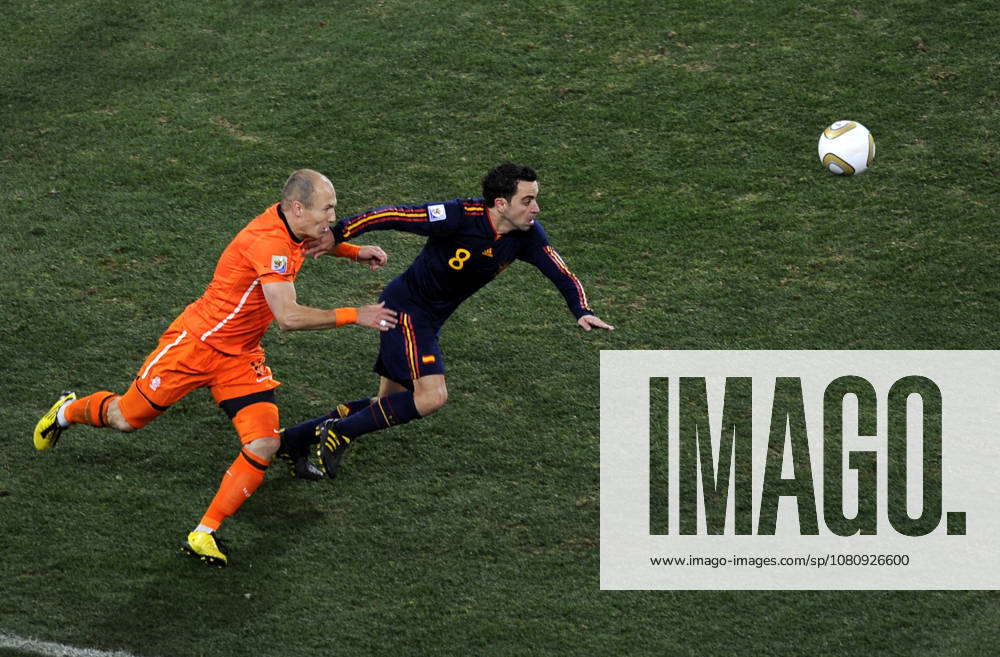 File image. 12th August 2026. Spaniard Xavi Hernandez announced as new Dutch national coach Johannesburg South Africa 11-7-2010: World Cup Final The Netherlands vs Spain. Arjen Robben and Xavi Hernandez hase the ball.
