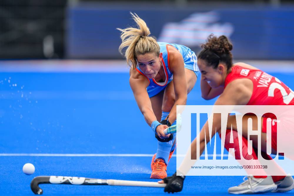 AMSTELVEEN, 15-08-2026, Wagener Stadion, FIH Hockey World Cup 2026 Women, 2026. Pien Sanders during the game Netherlands - Chile (women). Netherlands - Chile (women) x205738241x