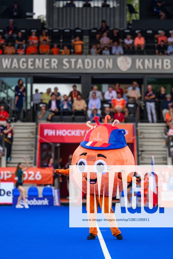 AMSTELVEEN, 15-08-2026, Wagener Stadion, FIH Hockey World Cup 2026 Women, 2026. Pictures from the Openingsceremony before the game Netherlands - Chile (women). Netherlands - Chile (women) x205739971x