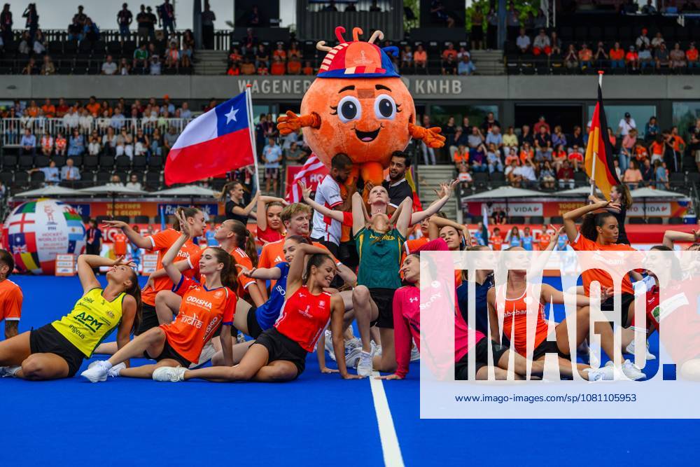 AMSTELVEEN, 15-08-2026, Wagener Stadion, FIH Hockey World Cup 2026 Women, 2026. Pictures from the Openingsceremony before the game Netherlands - Chile (women). Netherlands - Chile (women) x205739963x