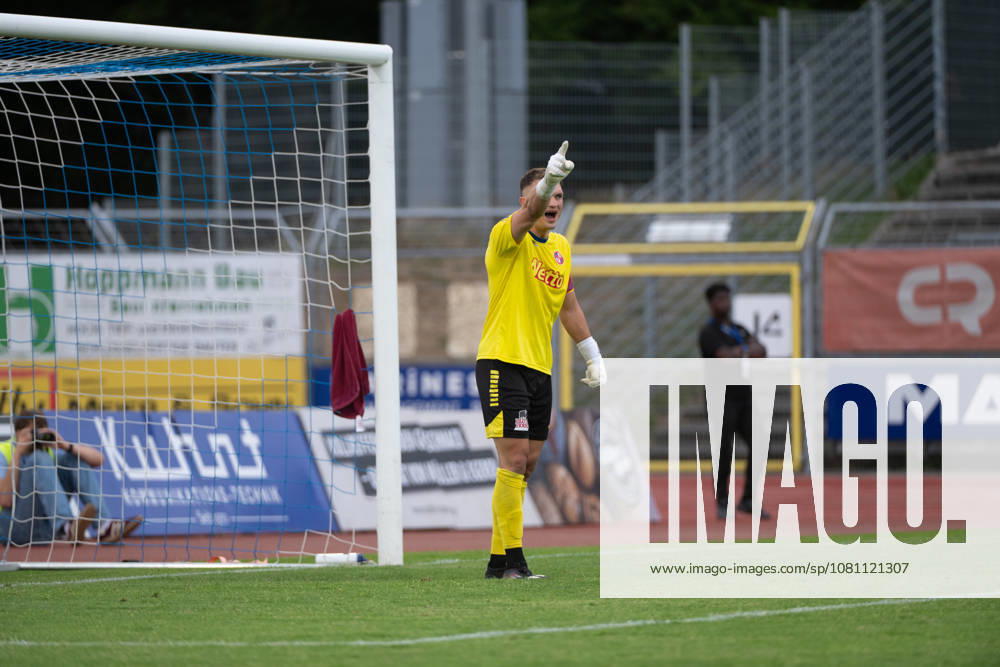 GER, Fussball, Regionalliga Nord, 4.Spieltag, Saison 2026 2027, Oldenburg, Marschwegstadion, VfB Oldenburg vs FC Eintracht Norderstedt verletzte sich leider in den Schlussminuten Lars HUXSOHL ( FC Eintracht Norderstedt 1 ) Oldenburg Marschwegstadion Niedersachsen Deutschland