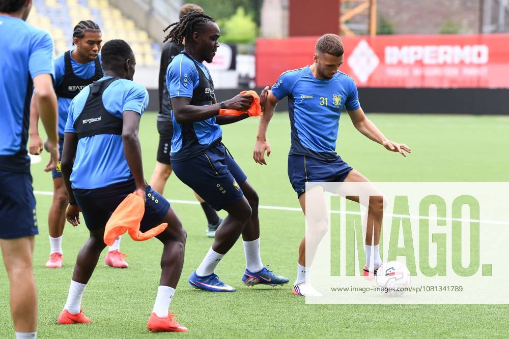 STVV s players pictured in action during a training session of Belgian soccer team Sint-Truidense V.V., Wednesday 19 August 2026 in Sint-Truiden, in preparations of the first leg of the play-off round for the UEFA Europa League league phase, against Cypriot team AC Omonoia Nicosia. JILLxDELSAUX x183761746x