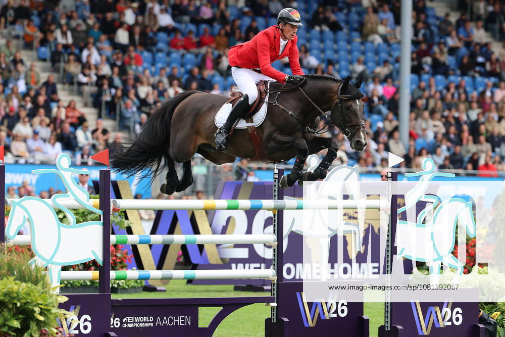 Daniel Deusser (GER, Deutschland) mit Pferd Otello de Guldenboom , Team Deutschland mit drei weiteren 0 Runden in der Führung , Springen, FEI Jumping World Championship, WM, Weltmeisterschaft , FEI Jumping World Championship Second Competition Team Final & Second Individual Qualifier, Mercedes-Benz Prize, Mercedes-Benz Prize, Einzel und Teamwertung, Jumping , AACHEN - FEI World Championships 2026, Weltfest des Pferdesports, Reitsport Weltmeisterschaft 2026, Aachen 2026, Welcome Home 2026, Aachener Soers, 11. bis 23. August 2026, Reitsport, 20.08.2026, Aachen Aachener Soers Deutschland