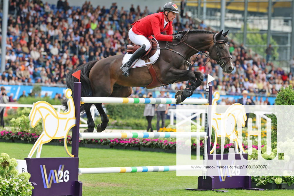 Daniel Deusser (GER, Deutschland) mit Pferd Otello de Guldenboom , Team Deutschland mit drei weiteren 0 Runden in der Führung , Springen, FEI Jumping World Championship, WM, Weltmeisterschaft , FEI Jumping World Championship Second Competition Team Final & Second Individual Qualifier, Mercedes-Benz Prize, Mercedes-Benz Prize, Einzel und Teamwertung, Jumping , AACHEN - FEI World Championships 2026, Weltfest des Pferdesports, Reitsport Weltmeisterschaft 2026, Aachen 2026, Welcome Home 2026, Aachener Soers, 11. bis 23. August 2026, Reitsport, 20.08.2026, Aachen Aachener Soers Deutschland