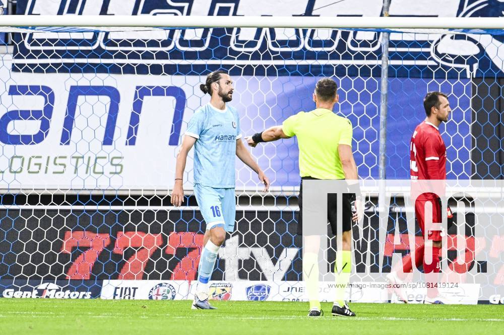 Gent s Christian Burgess reacts during a soccer game between Belgian KAA Gent and Scottish Hibernian FC, Thursday 20 August 2026 in Gent, the first leg of the play-off round for the UEFA Conference League group phase. TOM GOYVAERTS TomxGoyvaerts x183848763x