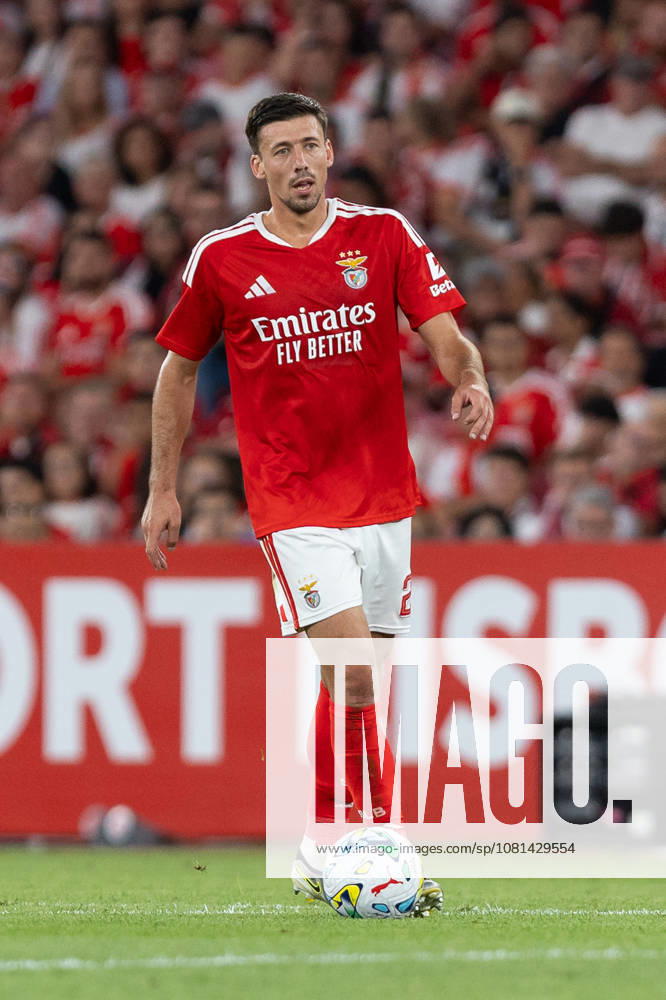 Benfica defender from France CLEMENT LENGLET (2) in action during the game for the 1st Leg of UEFA Europa League Qualifier Playoff between Benfica and Aarhus at Estadio da Luz Soccer 2026: Benfica Vs Napoli - ZUMAs359 20260820_zsp_s359_020