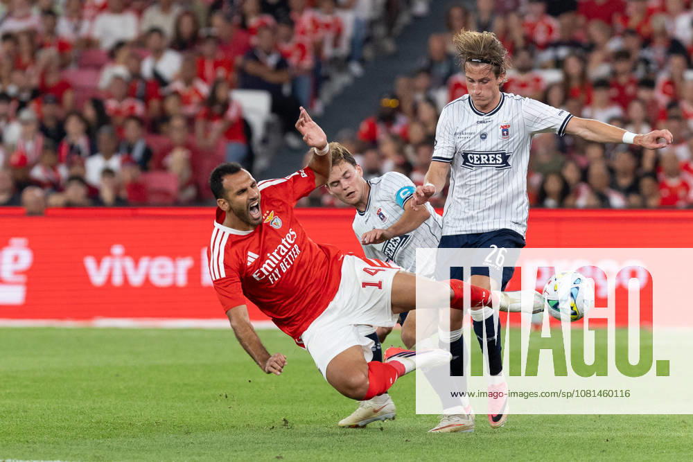 Benfica forward from Greece VANGELIS PAVLIDIS (14) in action during the game for the 1st Leg of UEFA Europa League Qualifier Playoff between Benfica and Aarhus at Estadio da Luz. Soccer 2026: Benfica 3:1 Aarhus - ZUMAs359 20260820_zsp_s359_162