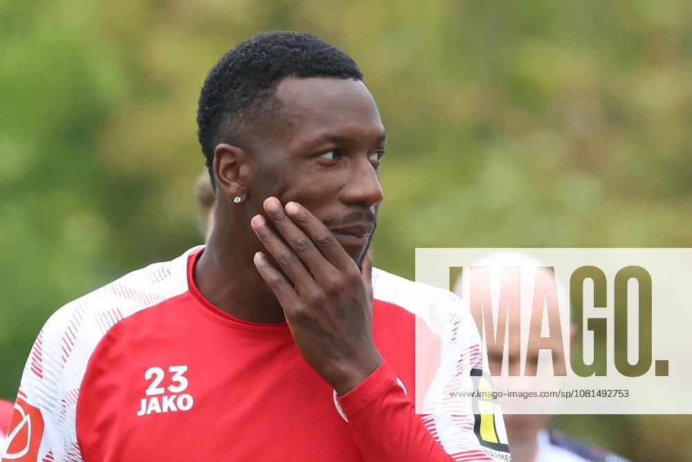 SHERALDO BECKER TRAINING 1. FSV MAINZ 05 MAINZ