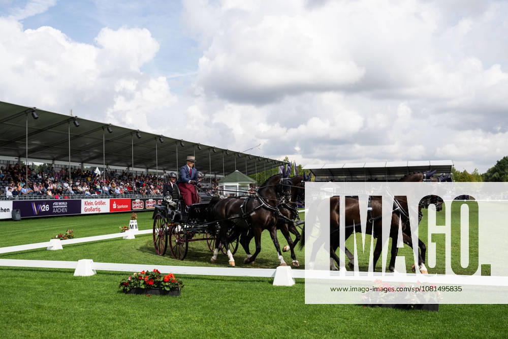 Fredrik Persson of Sweden with horses Fasco, Hertog Jan, Judson and Kermit compete in the Four-in-Hand Dressage during day 11 of the 2026 FEI World Championships on August 21, 2026 in Aachen. Photo: Emma Wallskog BILDBYRAN kod EW EW0695 ridsport equestrian rid-vm 2026 2026 fei world championships bbeng ridsport-vm fyrspann drivning körning dressyr dressage four in hand