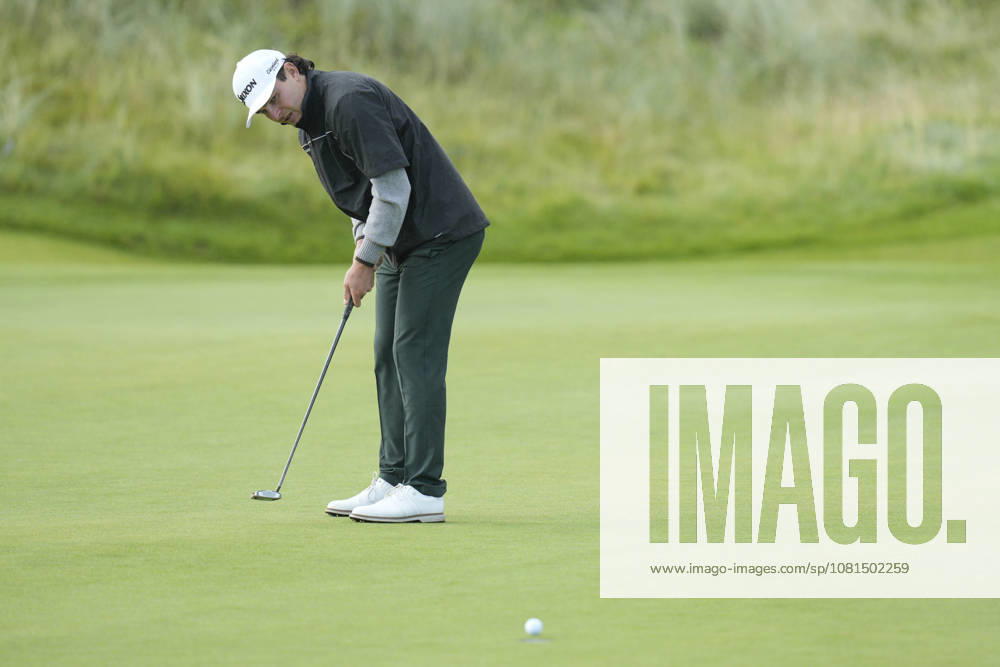 BALMEDIE, SCOTLAND - AUG 21: Maximilian Steinlechner (AUT) putts on the first green during Round 2 at the 2026 Nexo Championship at the Trump International Golf Links, Balmedie on August 21, 2026 in Aberdeenshire, Scotland The 2026 Nexo Championship