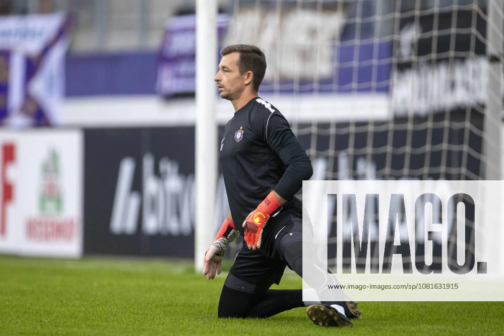 GER, Aue, Fussball, DFB-Pokal, 1. Hauptrunde, FC Erzgebirge Aue vs. TSG 1899 Hoffenheim im Bild v.l.: Martin Maennel (FC Erzgebirge Aue 01), warm up, heute in der Startelf 22.08.2026, EINS Erzgebirgsstadion Aue DFB REGULATIONS PROHIBIT ANY USE OF PHOTOGRAPHS AS IMAGE SEQUENCES AND OR QUASI-VIDEO,