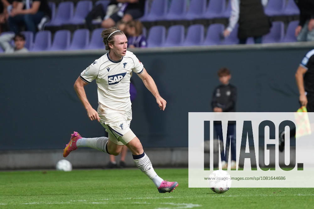 eins Erzgebirgsstadion, Aue, GER, DFB Pokal, Erzgebirge Aue vs TSG Hoffenheim , Patrick Wimmer (Hoffenheim) (Photo by Hasan Bratic DeFodi Images) -