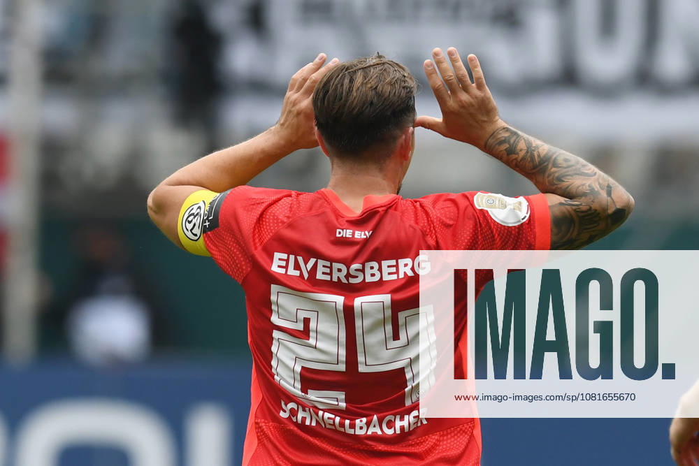 Torschuetze Luca Schnellbacher ( SV 07 Elversberg, 24 ) jubelt ueber sein Tor zum 1 : 0. GER, MSV Duisburg vs SV 07 Elversberg, Fussball, DFB Pokal Erste Runde, Spielzeit 2026 2027, 22.08.2026 DFL REGULATIONS PROHIBIT ANY USE OF PHOTOGRAPHS AS IMAGE SEQUENCES AND OR QUASI-VIDEO GER, MSV Duisburg vs SV 07 Elversberg, Fussball, DFB Pokal Erste Runde, Spielzeit 2026 2027, 22.08.2026 Duisburg