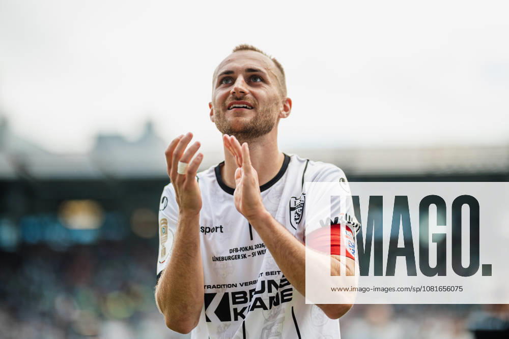 DFB-Pokal: Lüneburger SK - SV Werder Bremen, 22.08.2026 Marian Andre Kunze (Lüneburger SK Hansa, 10); Fußball, DFB-Pokal, 1. Runde: Lüneburger SK vs. SV Werder Bremen am 22.08.2026 im Millerntor-Stadion, Hamburg DFB REGULATIONS PROHIBIT ANY USE OF PHOTOGRAPHS AS IMAGE SEQUENCES AND OR QUASI-VIDEO.