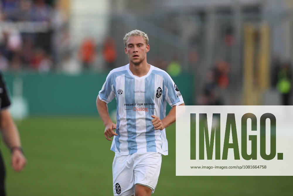 Fussball, Herren, DFB-Pokal, 1.Hauptrunde, Saison 2026 2027, TSV 1860 München - Holstein Kiel, Grünwalder Stadion Lasse Fassmann (TSV 1860 München) Kopf, Oberkörper