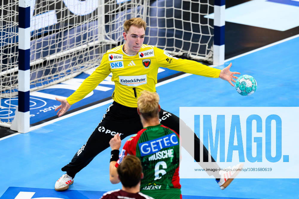 Muenchen: HBL Super Cup 2026 - SC Magdeburg - Fuechse Berlin Torhueter Lasse Ludwig (Berlin) Muenchen SAP Garden Bayern Deutschland