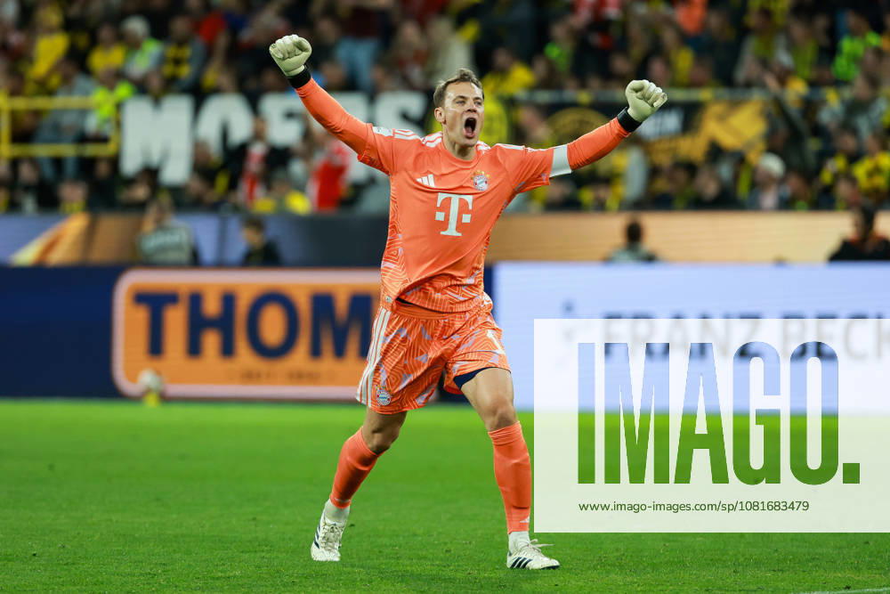 Franz Beckenbauer Supercup 2026 - Borussia Dortmund - FC Bayern München am 22.08.2026 im Signal Iduna Park in Dortmund, Torwart Manuel Neuer (Muenchen 1) bejubelt das Tor von Nathaniel Brown (Muenchen 11) zum 0:1.