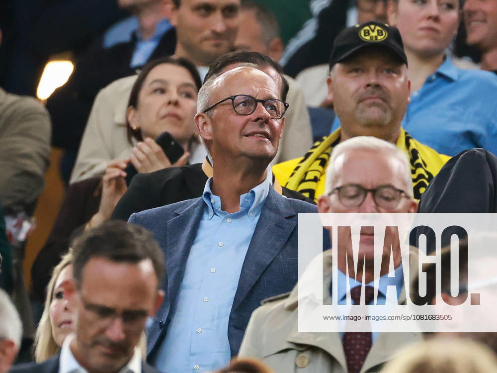 Franz Beckenbauer Supercup 2026 - Borussia Dortmund - FC Bayern München am 22.08.2026 im Signal Iduna Park in Dortmund, Bundeskanzler Friedrich Merz (CDU), auf der Tribüne.